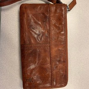 Frye Double ZIP Pouch Wristlet